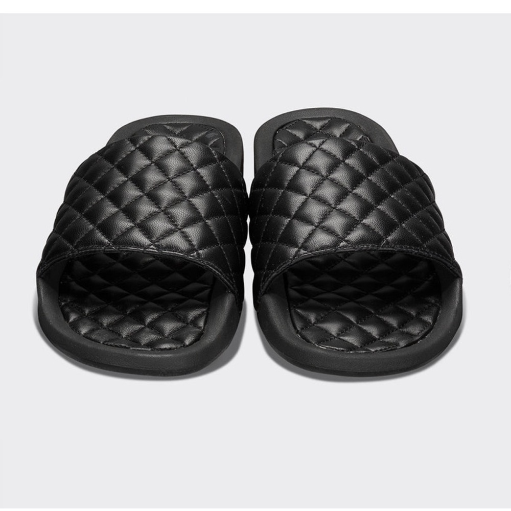 NWT APL Women’s Black Quilted Slides